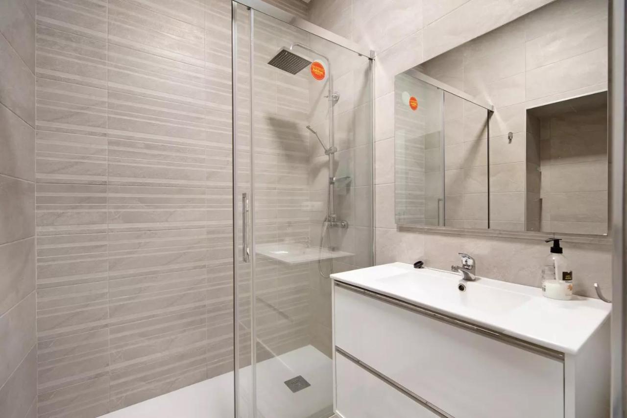 Precioso Alojamiento Con Patio Interior Cádiz Kültér fotó