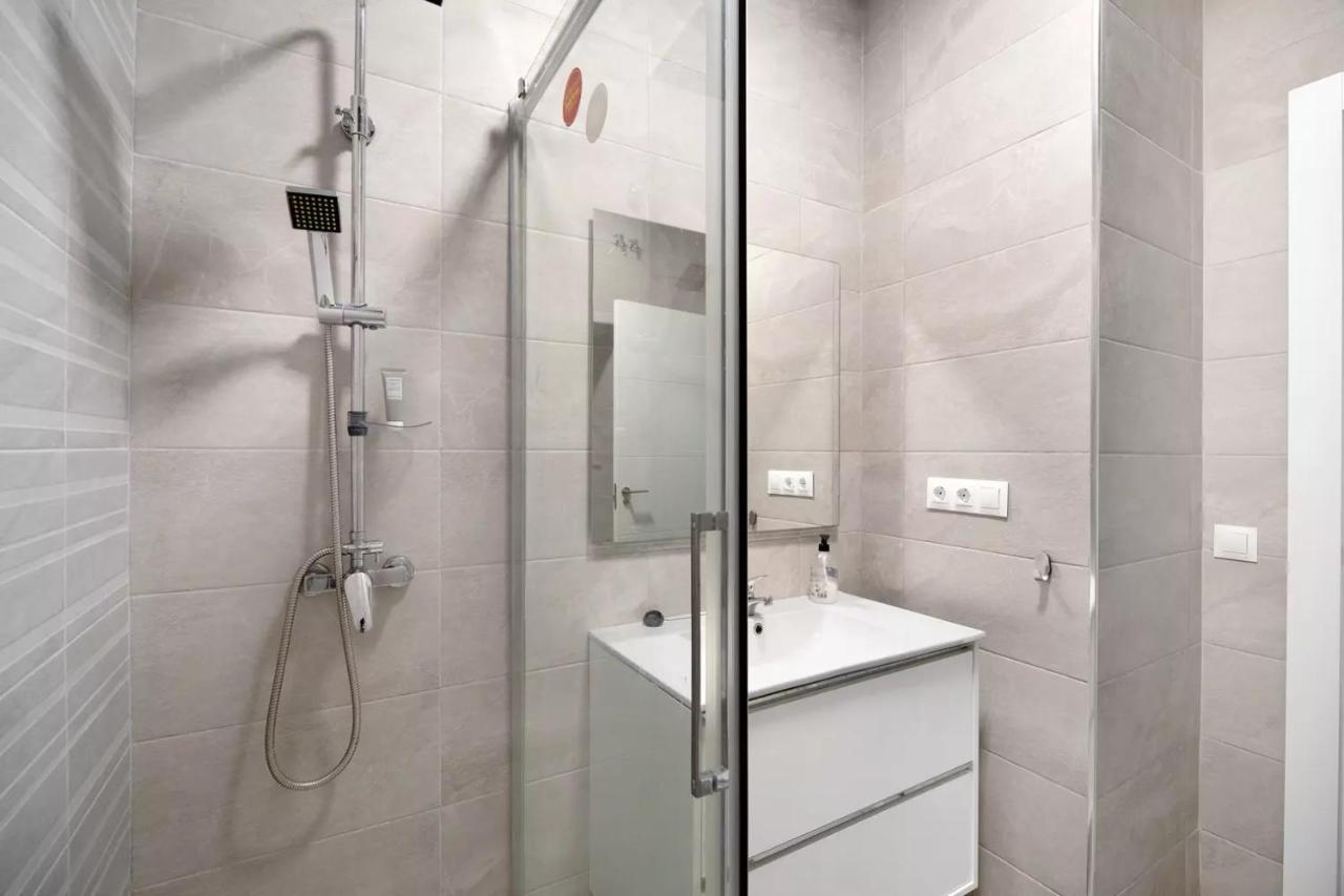 Precioso Alojamiento Con Patio Interior Cádiz Kültér fotó